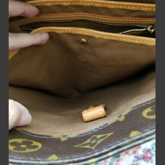 Authenic LV Vavin Bag - Picture 5 of 8